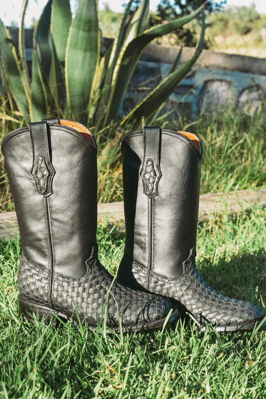 Petatillo Pattern Western Boots – Black
